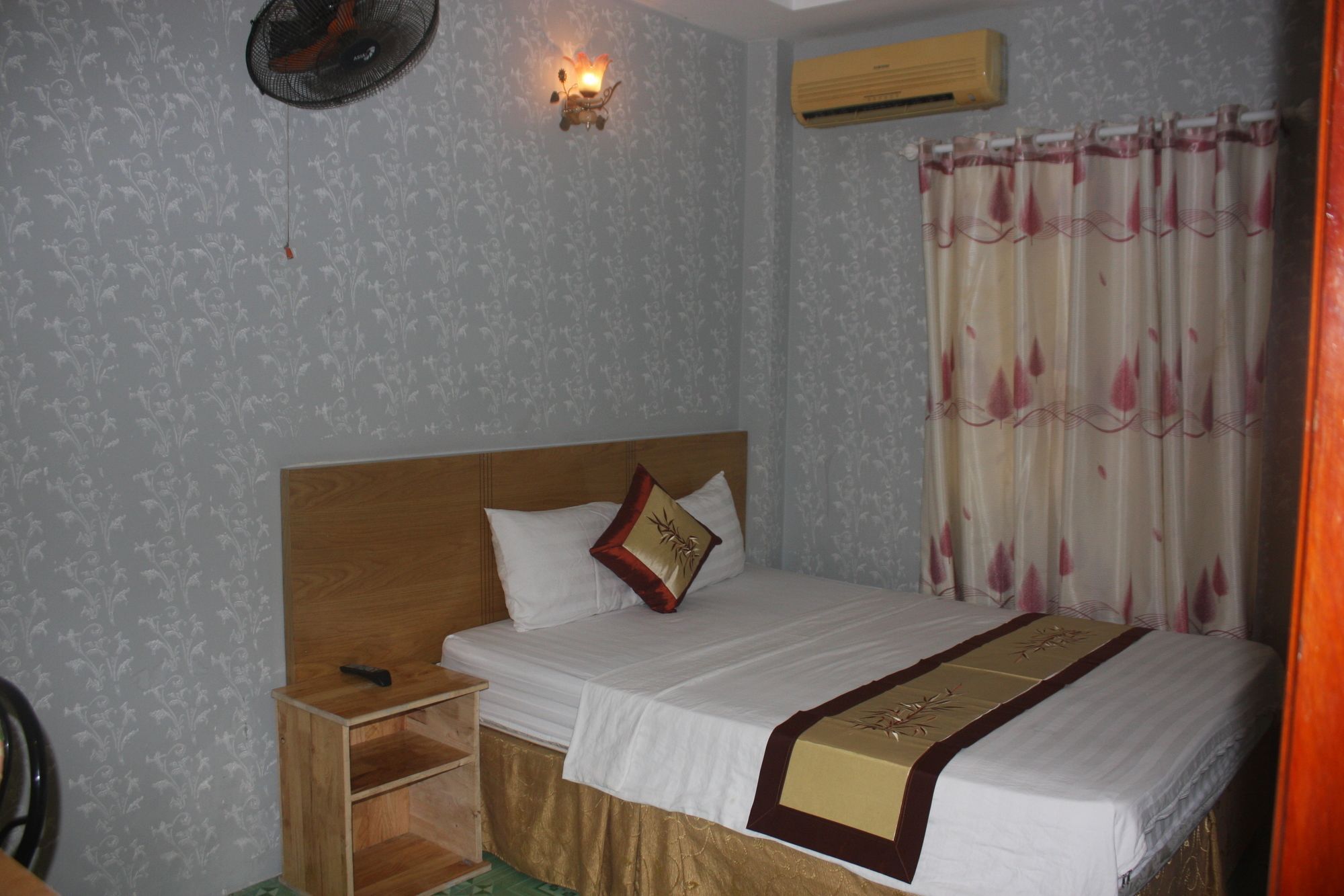 Koniko Hotel Bandar Ho Chi Minh Luaran gambar